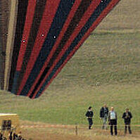 Der Fluchtballon, der 1979 bei Naila landete (hier zu sehen in Hof, 1985, bei einem Flugplatzfest). 