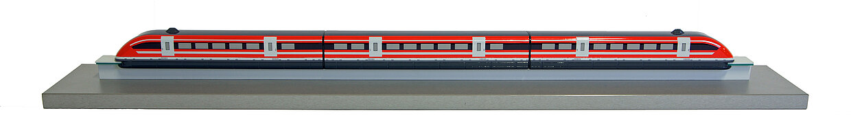 Das Modell des Transrapid, der in Bayern nicht gebaut wurde.