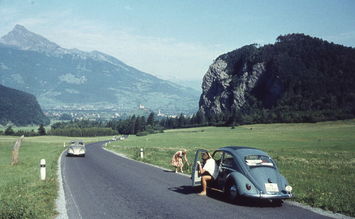 Neue Mobilität – Bayern hat frei! In den 1960ern wird das Wegfahren in den Urlaub populär – zu Hause in Bayern oder in Bella Italia © Haus der Bayerischen Geschichte, Augsburg (Lorz, Kurt)
