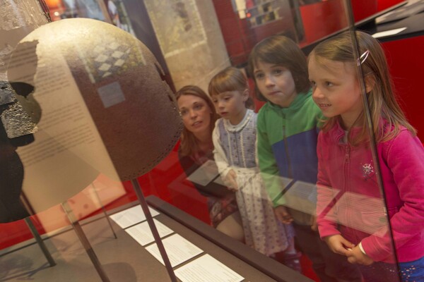 Guided children’s tour at the museum