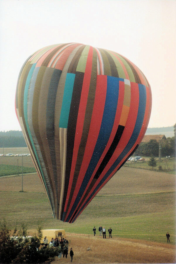 The escape balloon that landed near Naila in 1979 (pictured here at an airshow in Hof in 1985). 